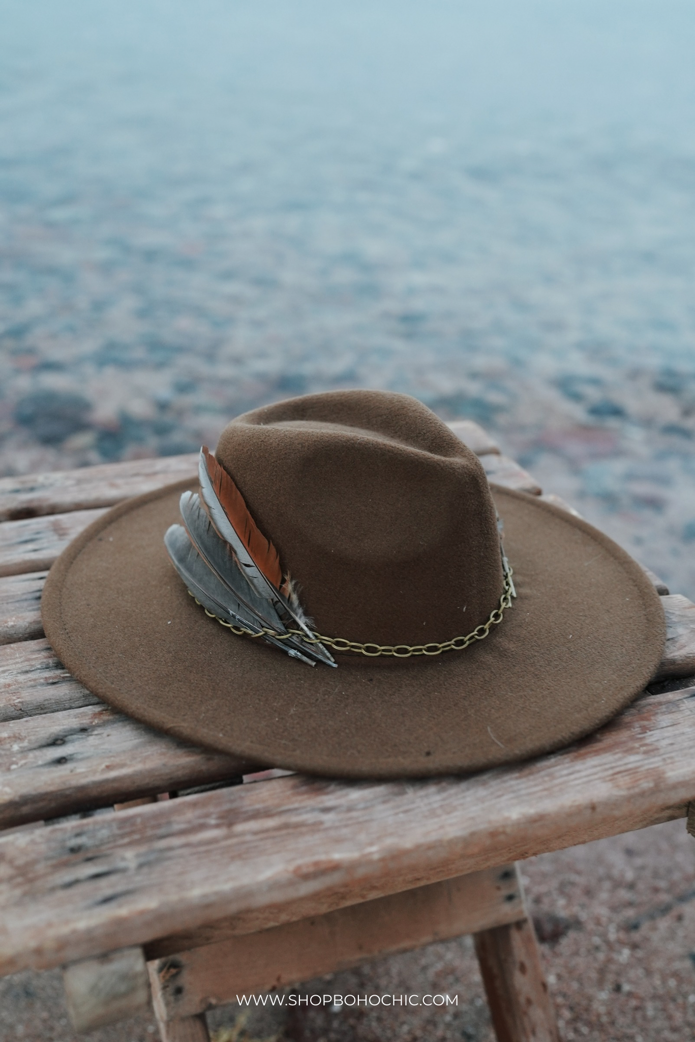 Mocha feathers fedora