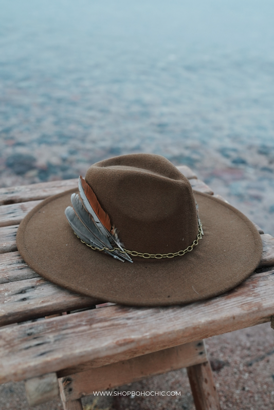Mocha feathers fedora